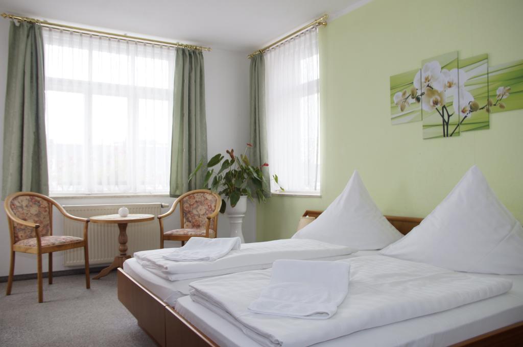 Ratskeller Thum Hotel Exterior photo