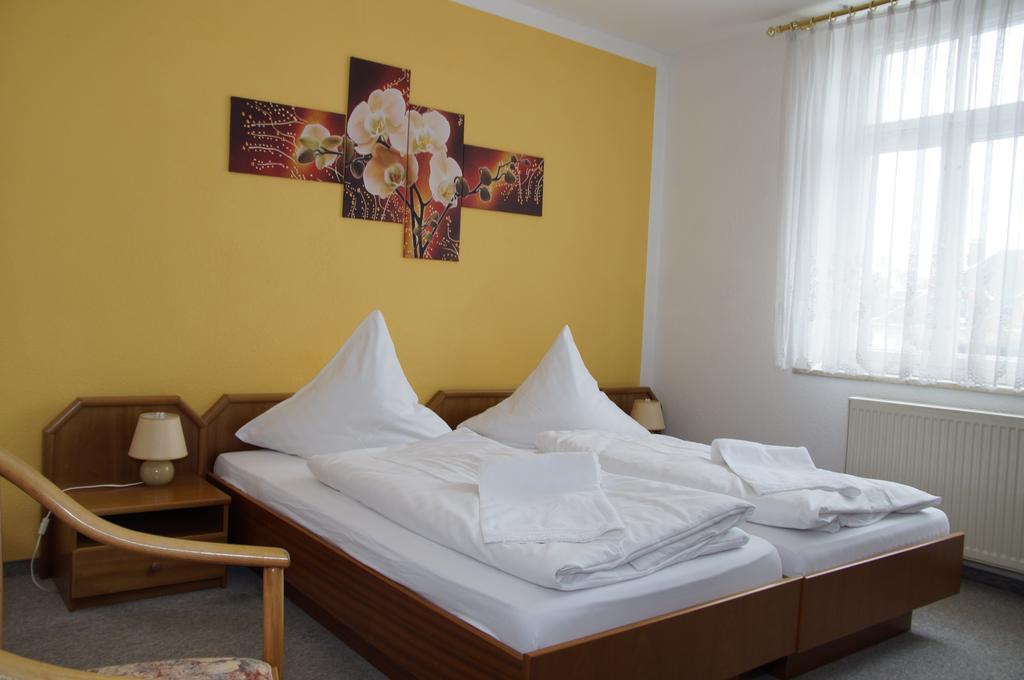 Ratskeller Thum Hotel Exterior photo